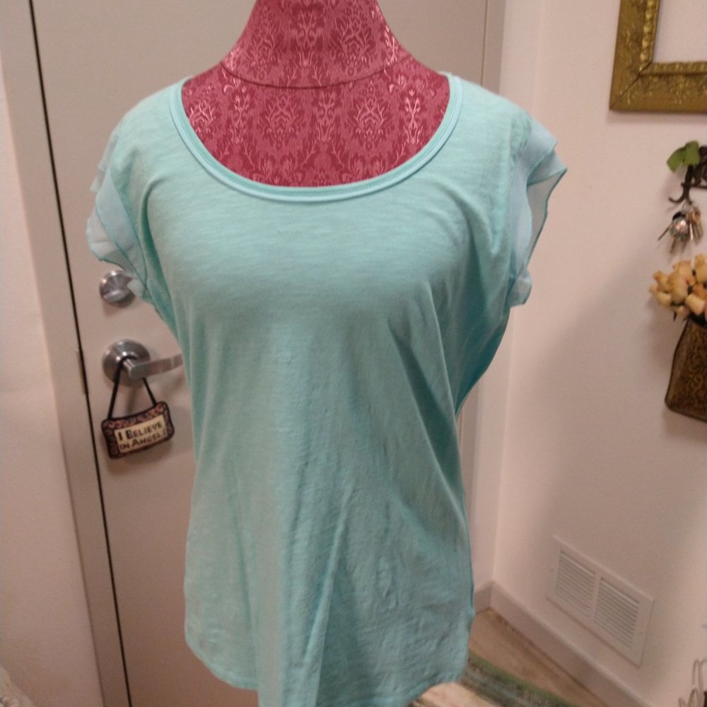 New Style & CO. Pacific Aqua Scoop Neck Tee With Flutter Sleeves Woman's Size L